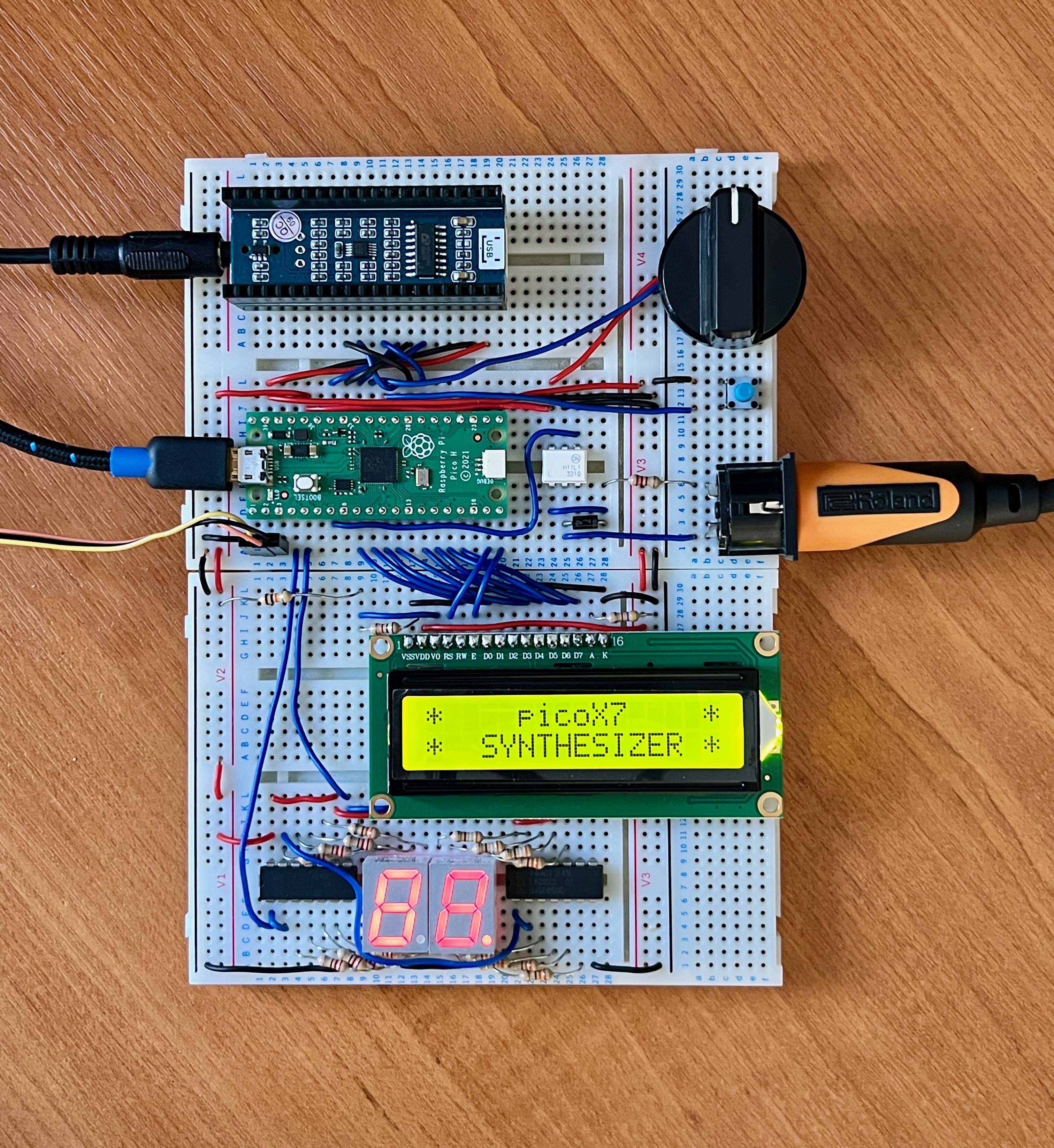 breadboard_v0.04.jpg