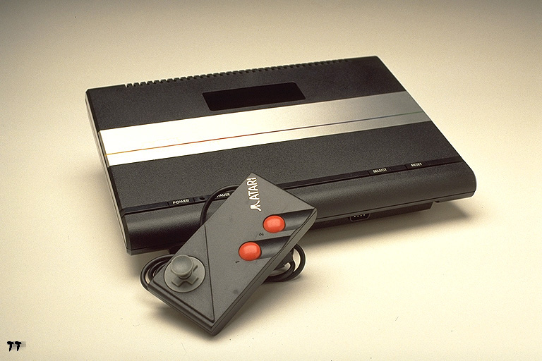 Atari 7800.jpg