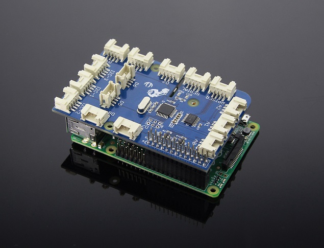 GrovePi_Plus_By_Dexter_Industries_For_the_Raspberry_Pi.JPG