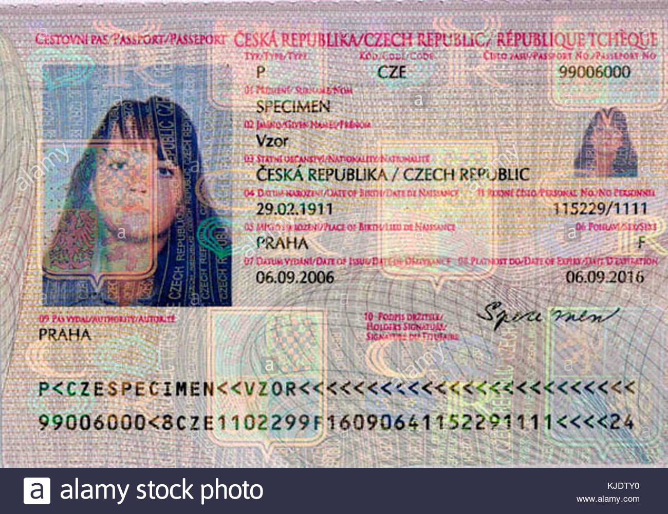 Czech_passport_2005_MRZ_orient1_1300x1002.jpg