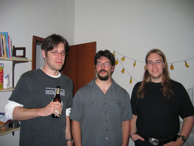 Stephen (graphics), Matze (code) and Marek (music, levels)