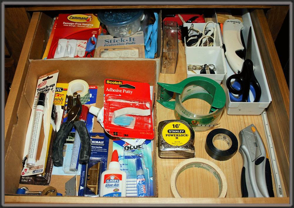 supportdeskdrawer.png