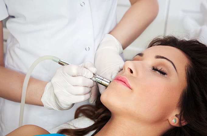 The Benefits of Microneedling With Growth Factors