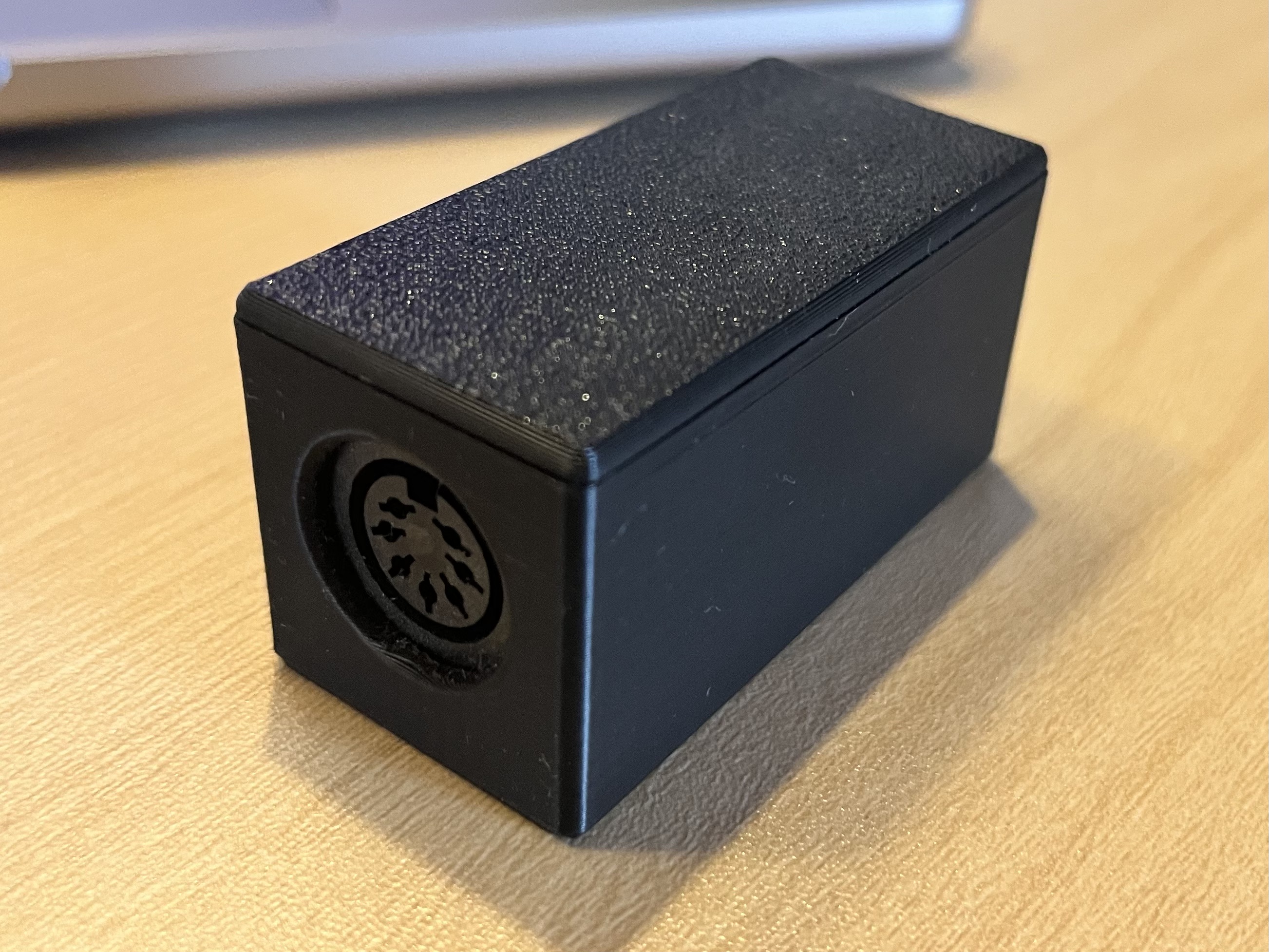 BGAdaptor, showing the Data Link DIN connector