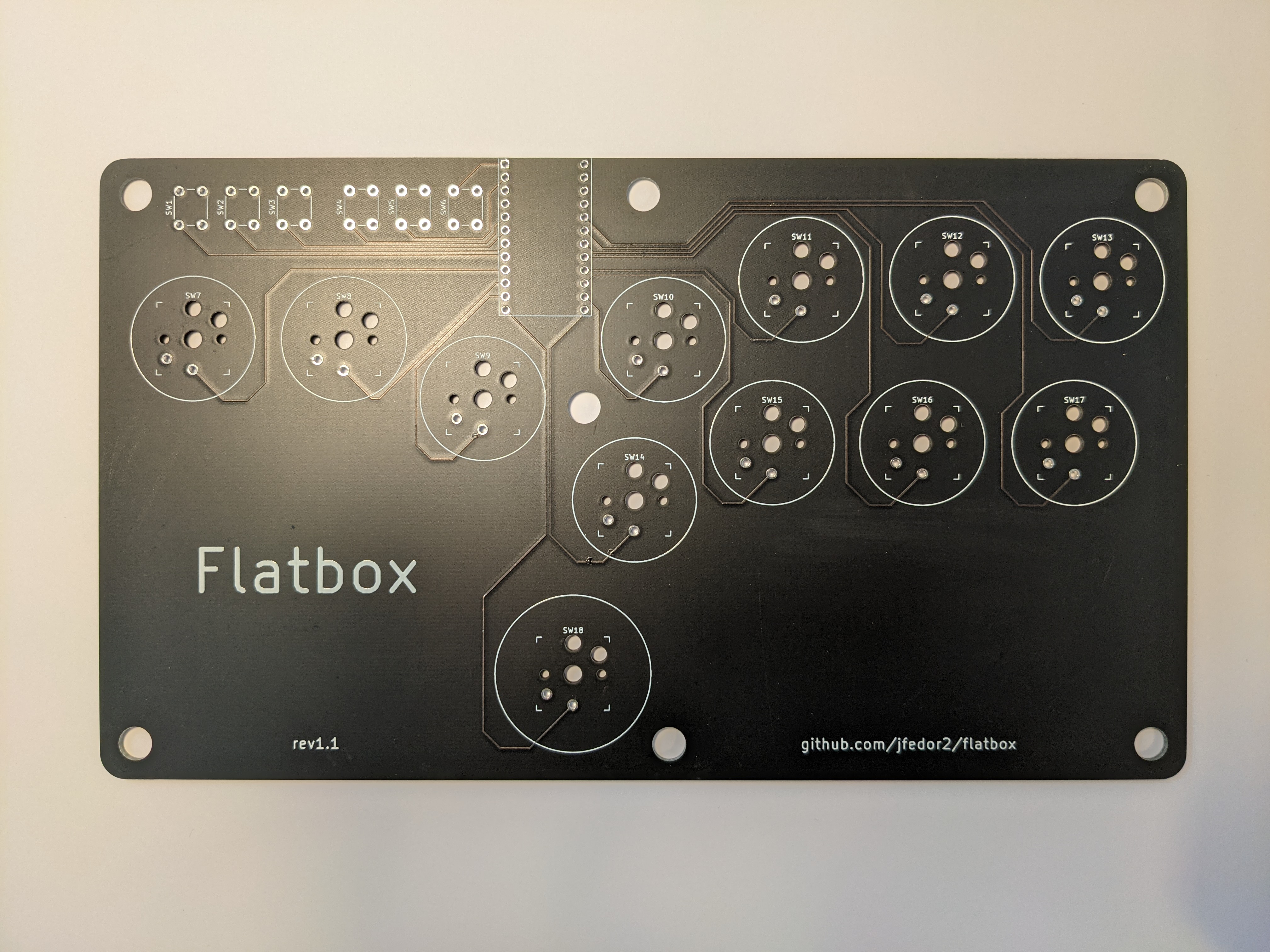 Flatbox-rev1.1-unpopulated-pcb.jpg