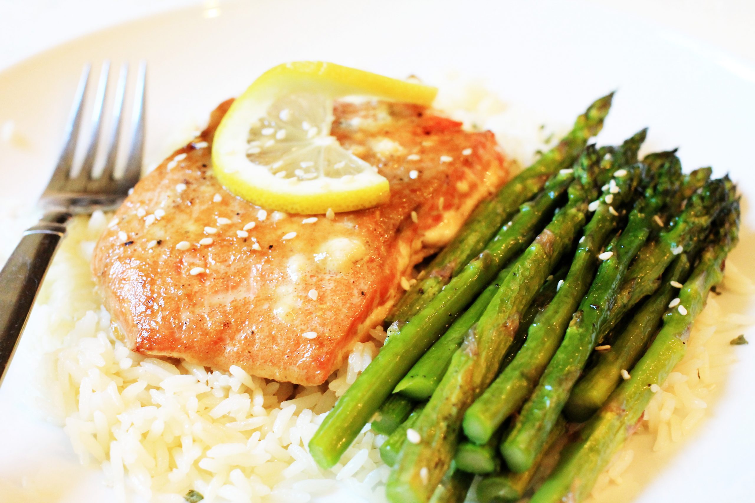 salmon-on-a-plate-with-rice-and-asparagus-scaled.jpg