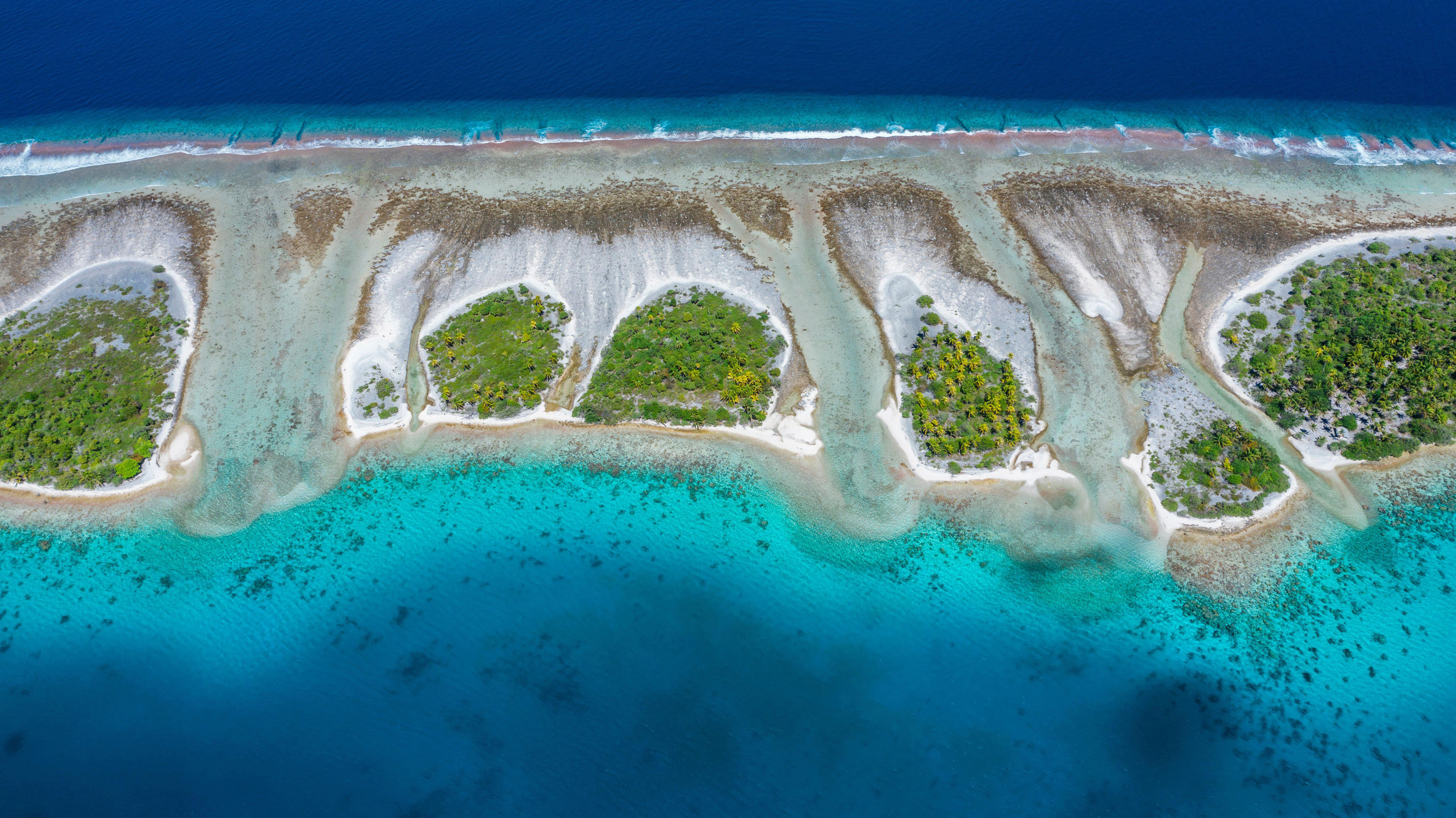 bing_2023-05-09_OHR.Atoll_ZH-CN9469093805_UHD.jpg