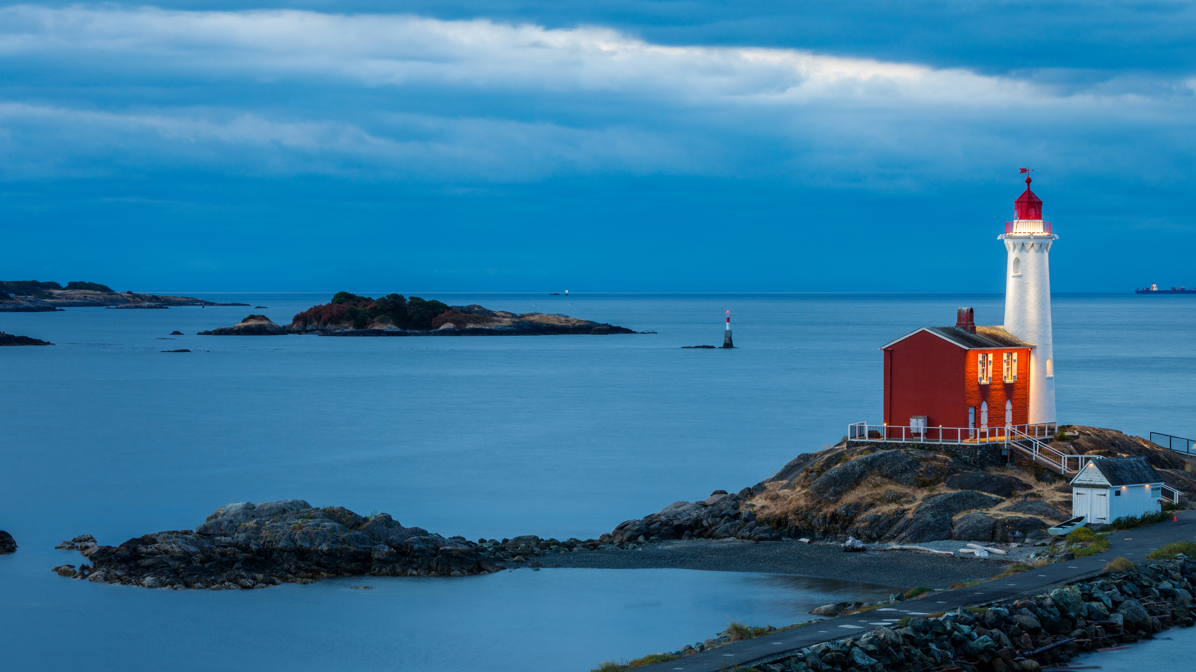 bing_2024-07-01_OHR.FisgardLighthouse_ZH-CN5474064913_UHD.jpg