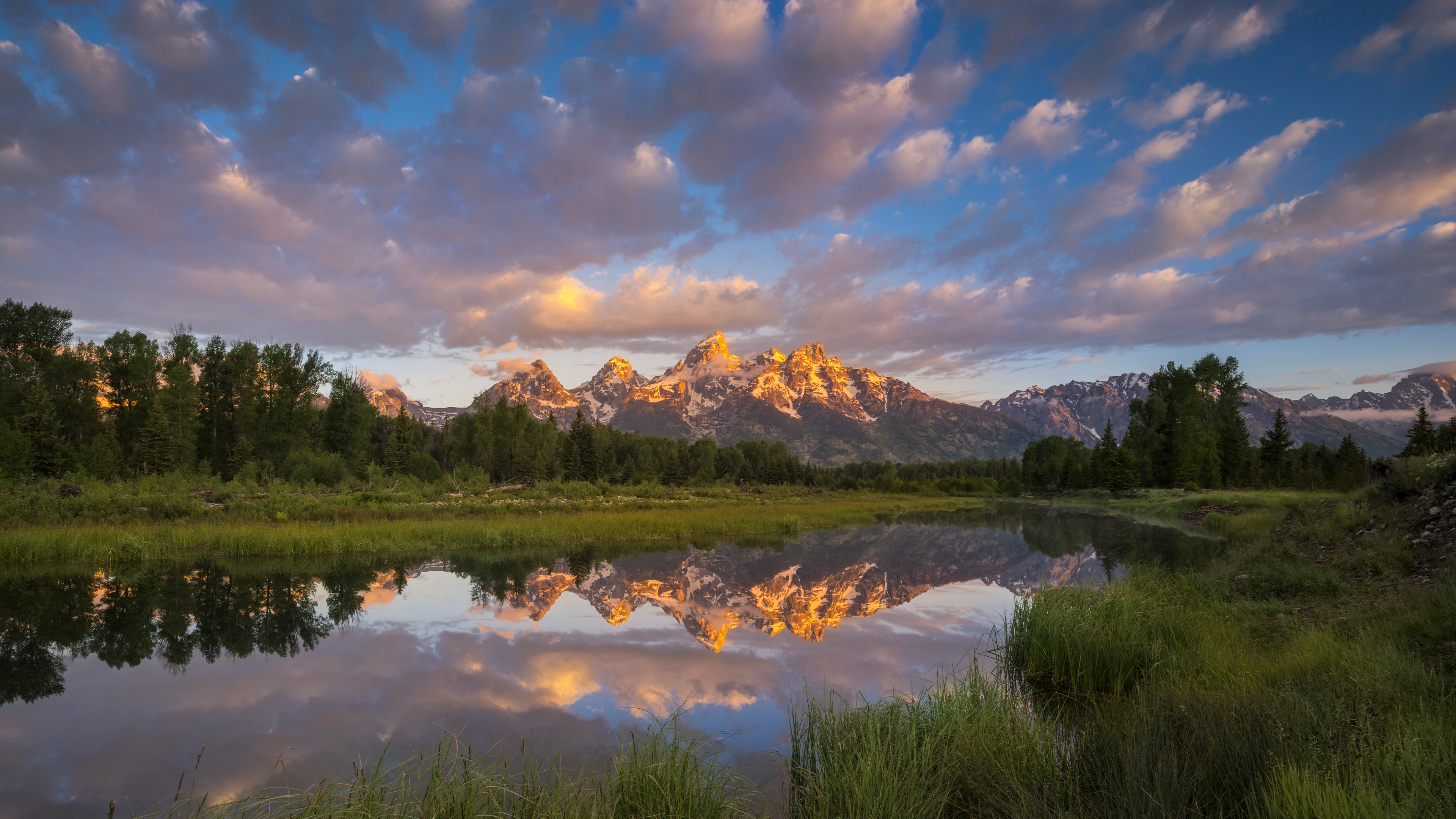 bing_2024-08-20_OHR.TetonSunrise_ZH-CN1118823848_UHD.jpg