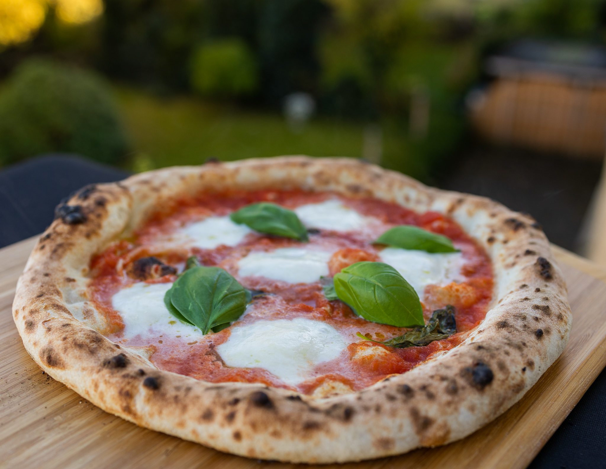 neapolitan-pizza.jpg