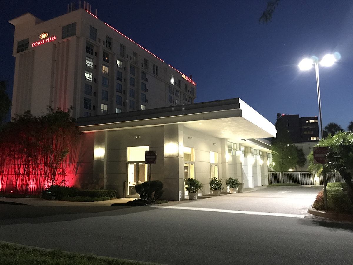 Crowne Plaza Hotels & Resorts LED Parking Lot Light Retrofit Case Study