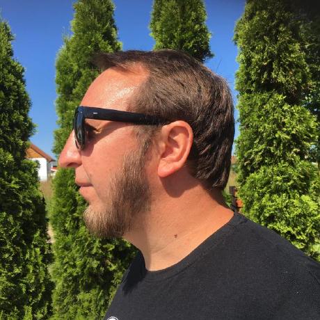 GitHub picture profile of mlomnicki