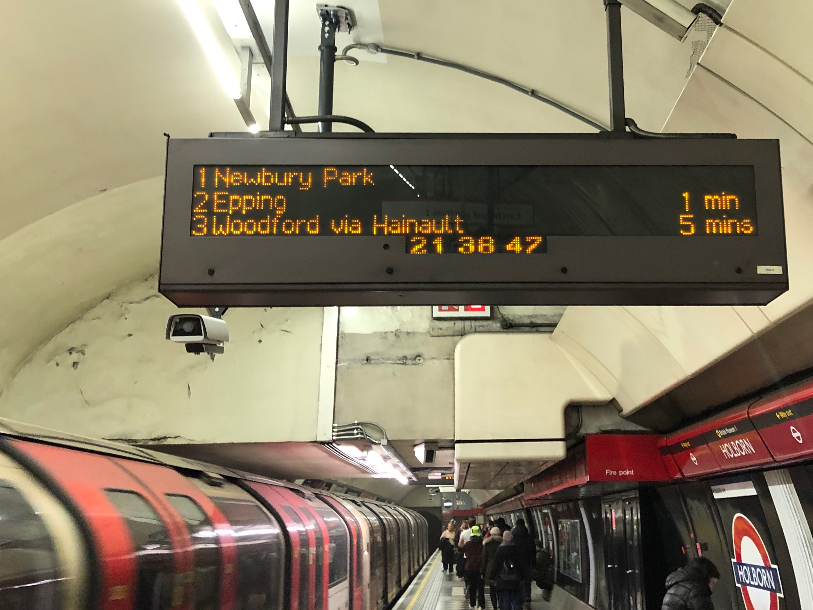 London-Underground-Arrival-Board.jpeg