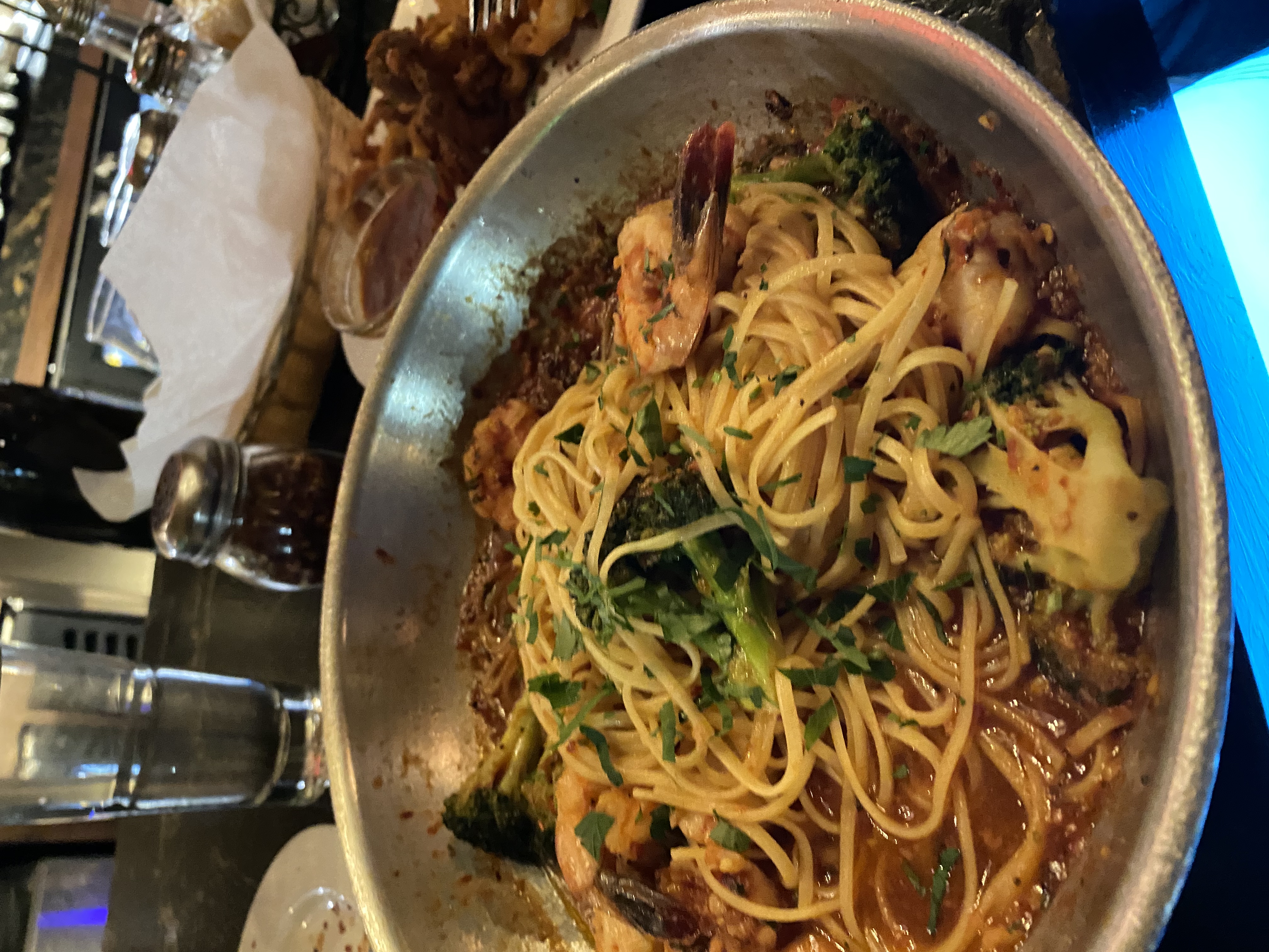 Shrimp, Scallops & Broccoli Linguine @ Daily Catch