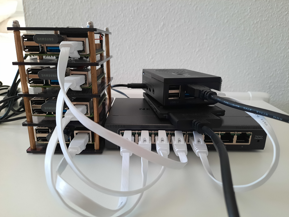 pi-cluster.png