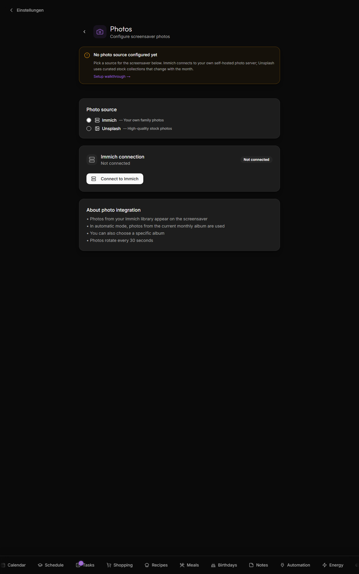 Settings — photos: Immich connection details, album picker and current month