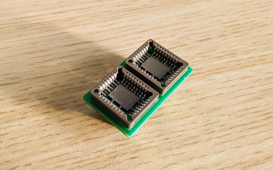 1600-rom-adapter-top.jpg