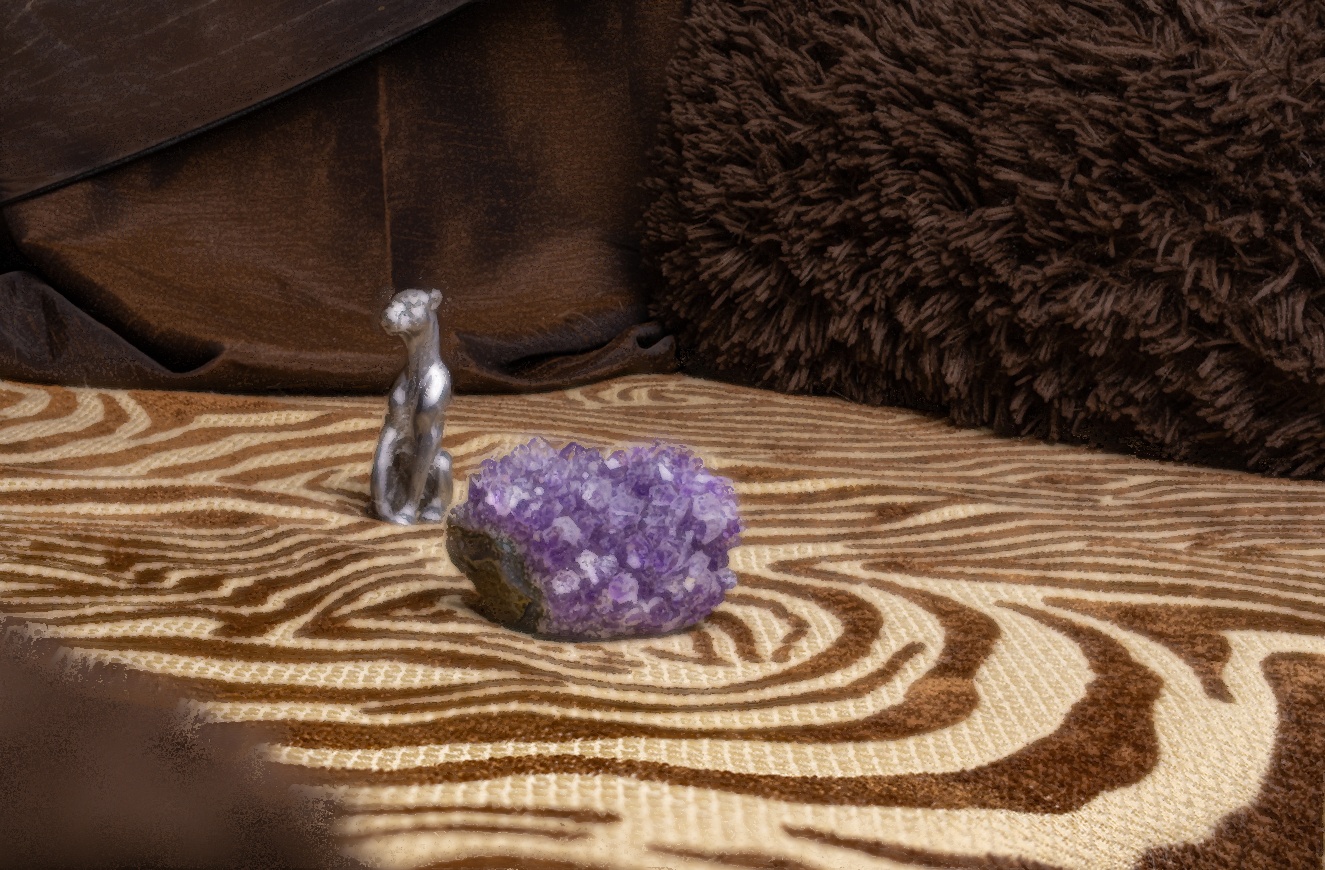 Amethyst crystal with a cat statue, generated max depth of field