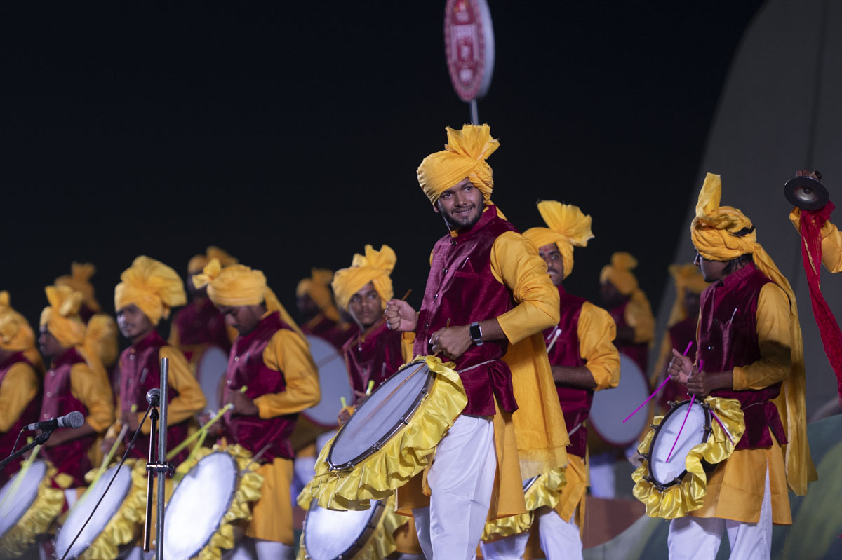 main dhol.jpg